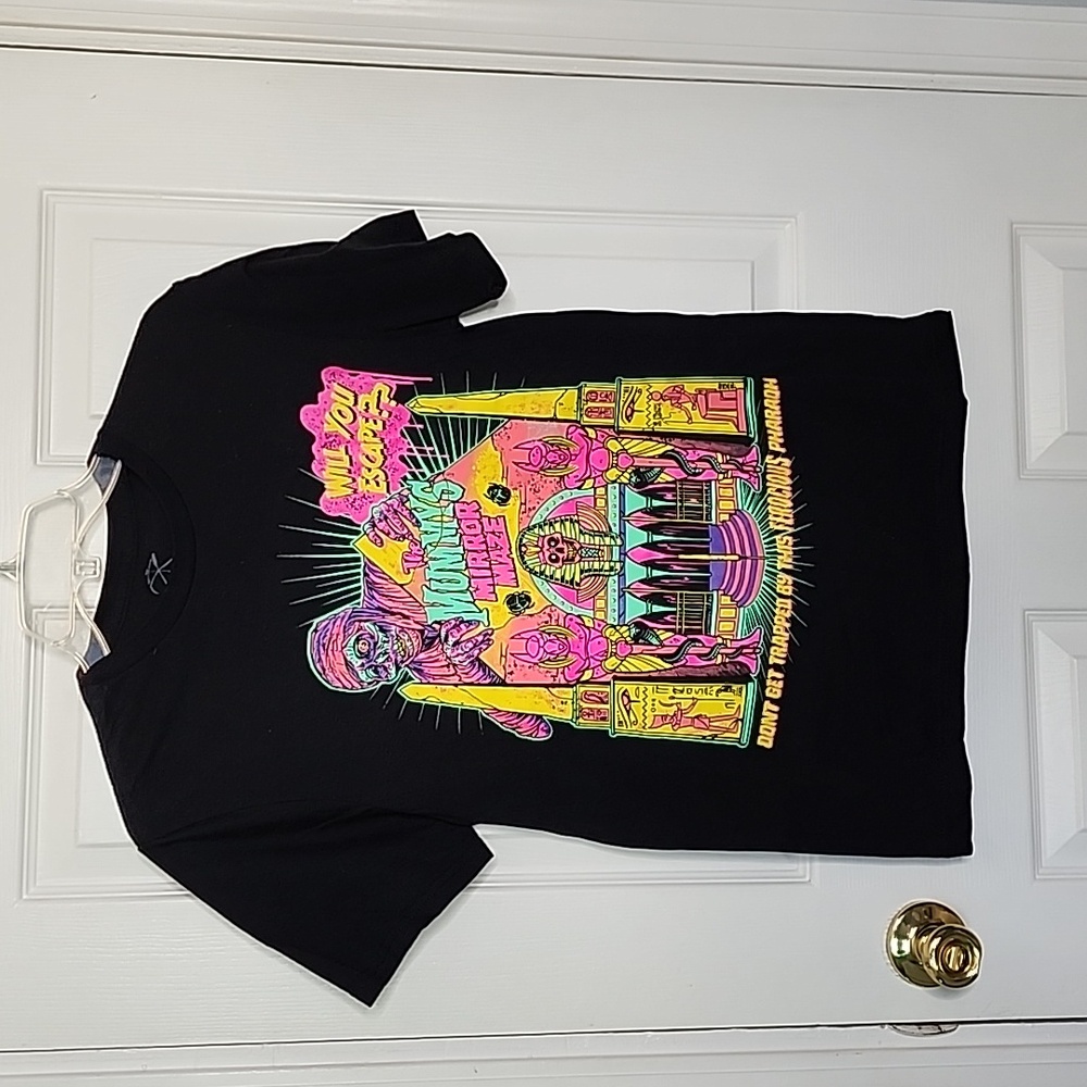 The mummy's mirror maze halloween shirt
